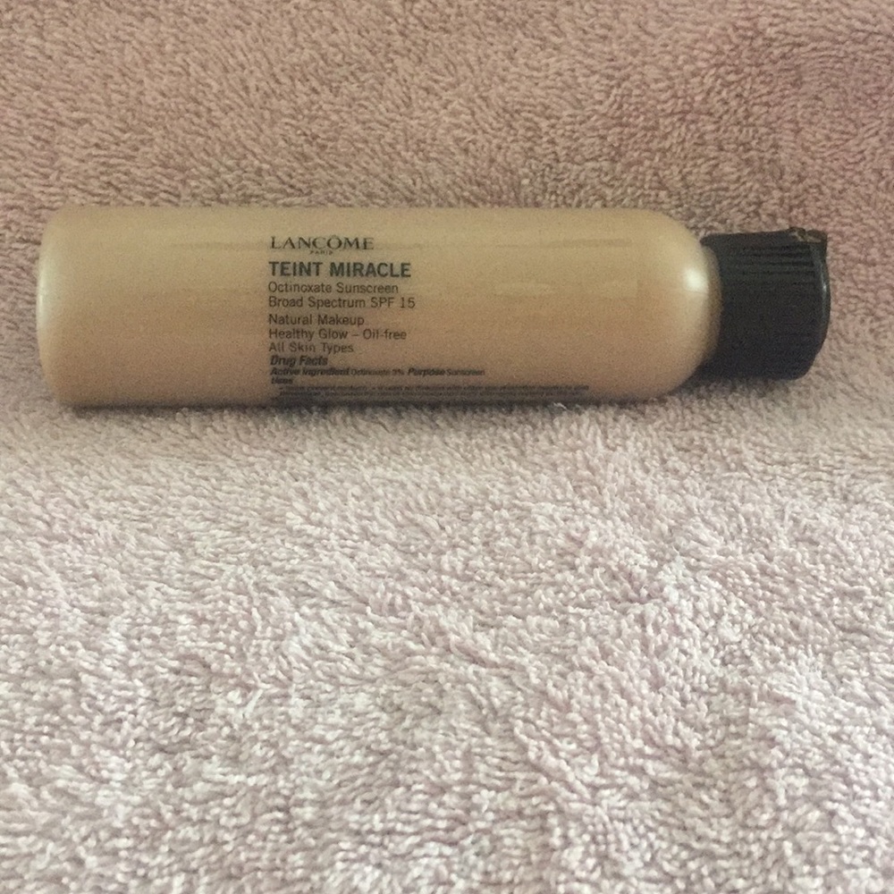 Teint Miracle Foundation